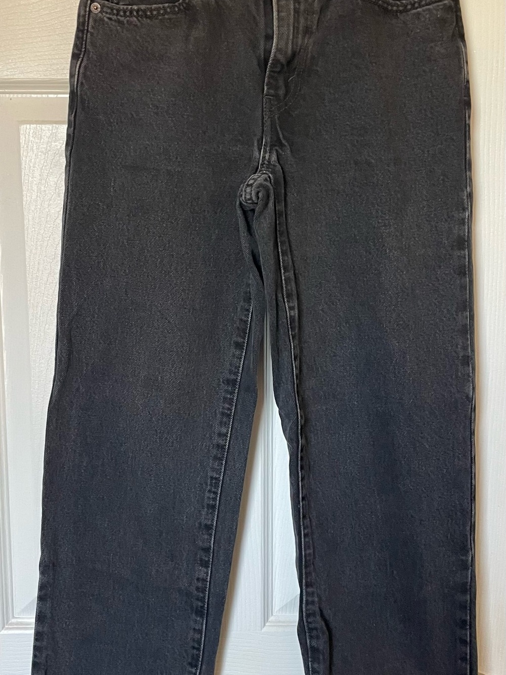 Women’s ‘94 Baggy Black Straight-Leg Jeans - Classic Everyday Style